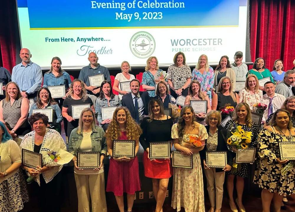 نظرة عامة على مدارس وورسيتر العامة