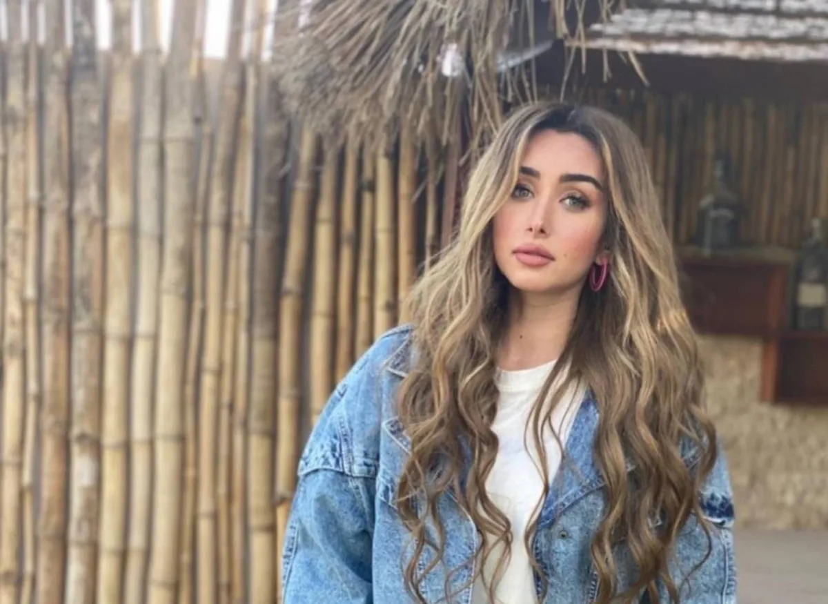 هنا الزاهد — EG news