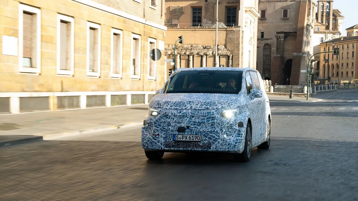 mercedes vle — EG news