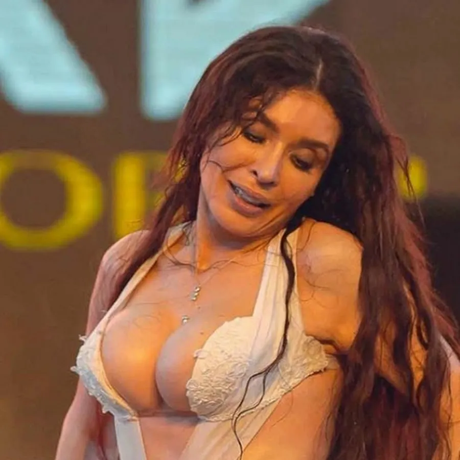 رقص دينا دياب — EG news