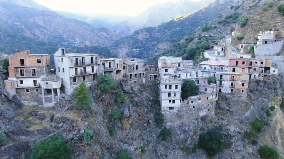 إيطاليا — EG news