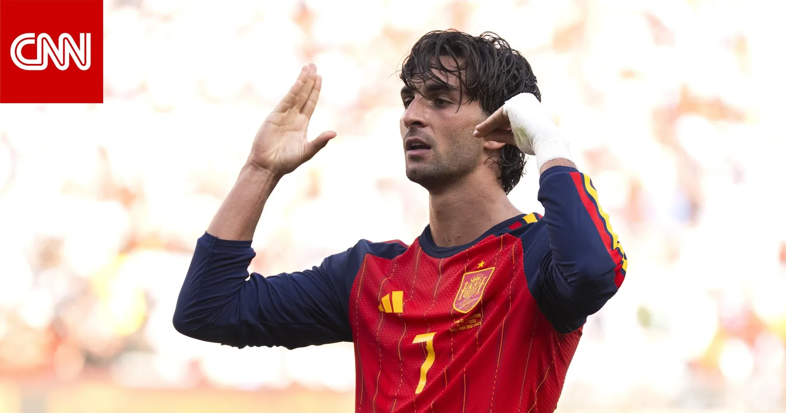 رسميا.. برشلونة يعلن انتقال توريس إلى سان جيرمان