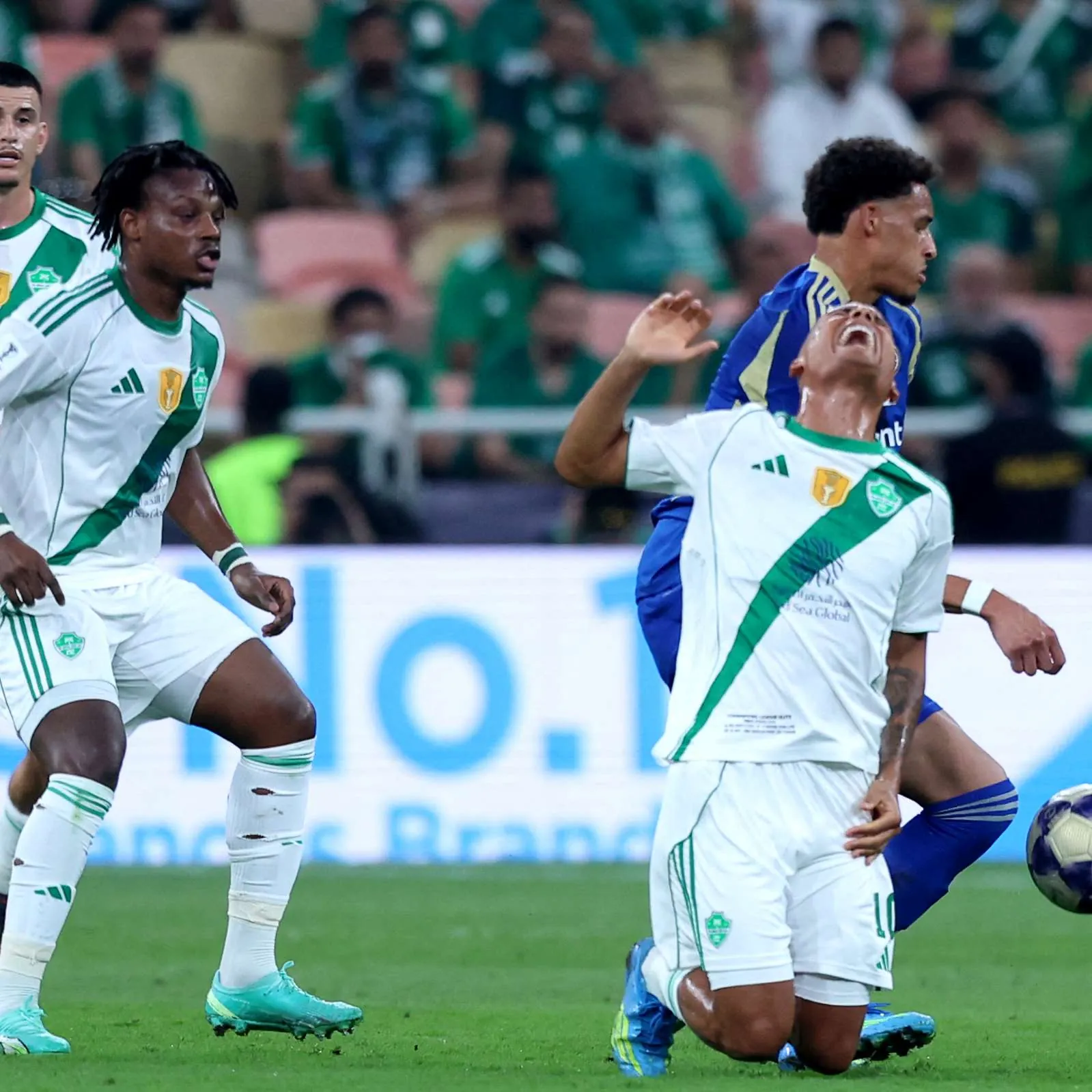 FBL-ASIA-C1-AL-AHLI-MACHIDA ZELVIA