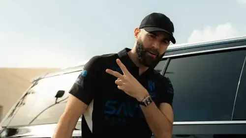 كريم بنزيما نجم الهلال السعودي